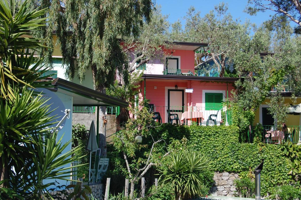 Marina Del Cantone Chalet Нерано Экстерьер фото