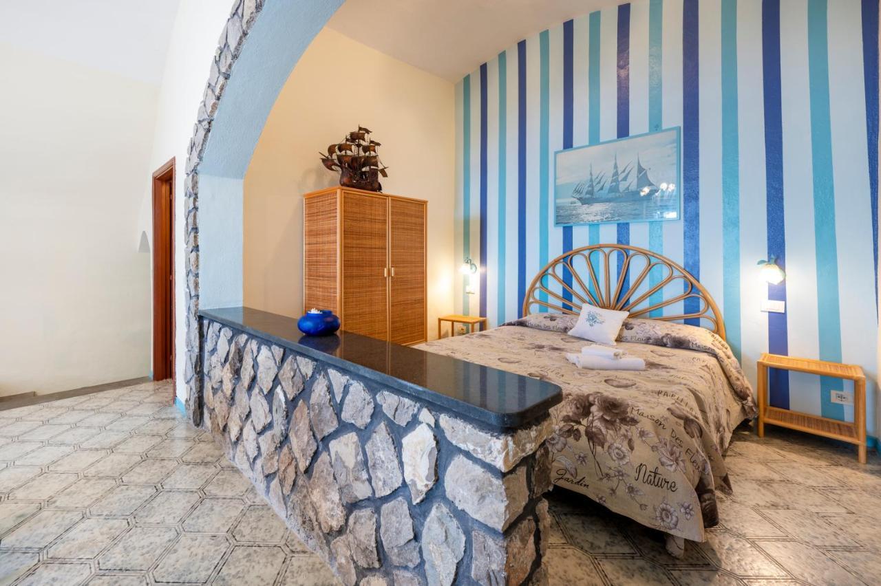 Marina Del Cantone Chalet Нерано Экстерьер фото