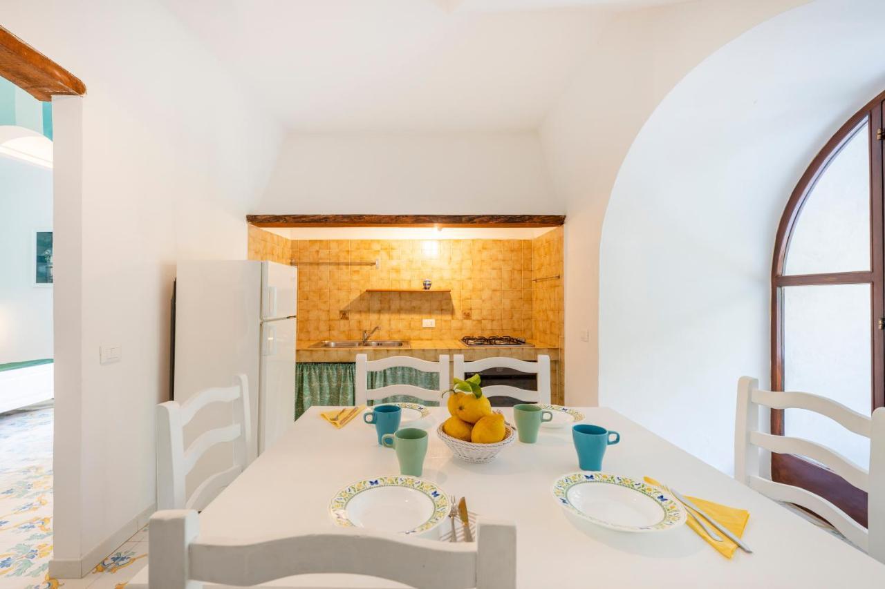 Marina Del Cantone Chalet Нерано Экстерьер фото